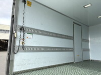 日野デュトロ保冷バン小型（2t・3t）[写真14]