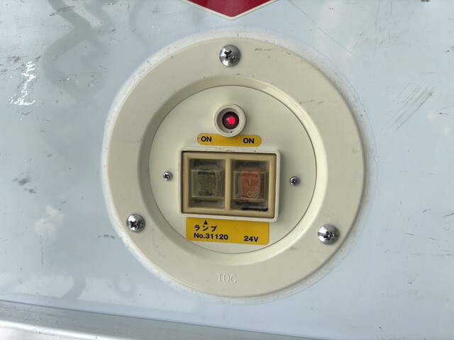 日野デュトロ保冷バン小型（2t・3t）[写真18]