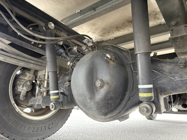 日野デュトロ保冷バン小型（2t・3t）[写真24]