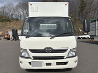 日野デュトロ保冷バン小型（2t・3t）[写真04]