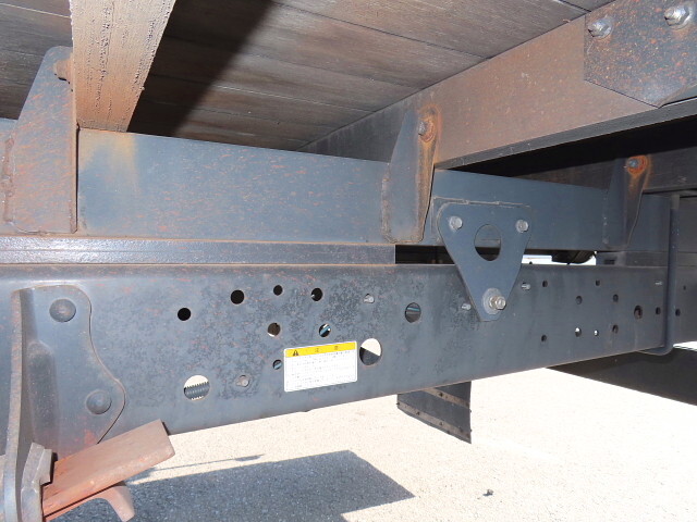 日野レンジャーアルミブロック中型（4t）[写真11]