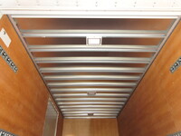 日野デュトロアルミバン小型（2t・3t）[写真12]