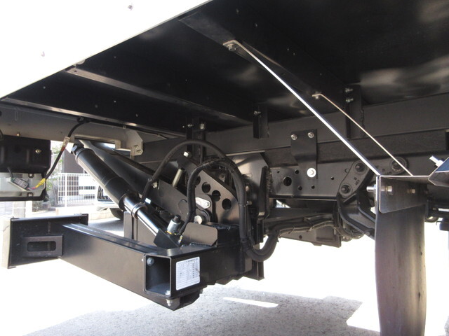 日野デュトロアルミバン小型（2t・3t）[写真38]