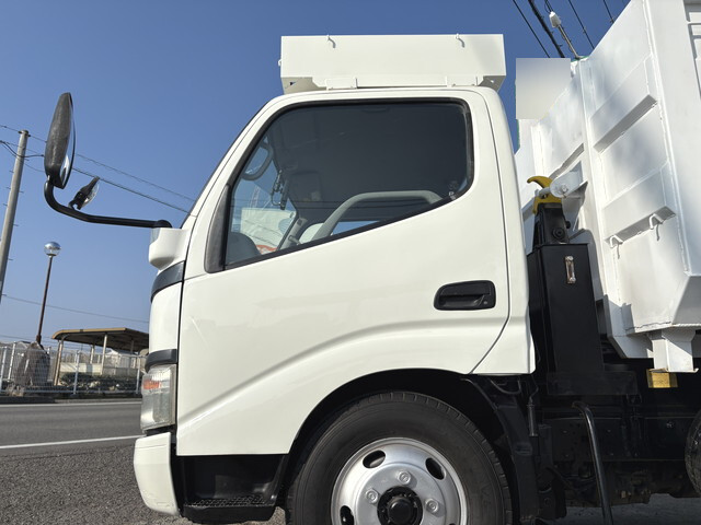 トヨタダイナコンテナ専用車小型（2t・3t）[写真11]