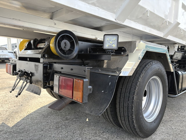 トヨタダイナコンテナ専用車小型（2t・3t）[写真21]