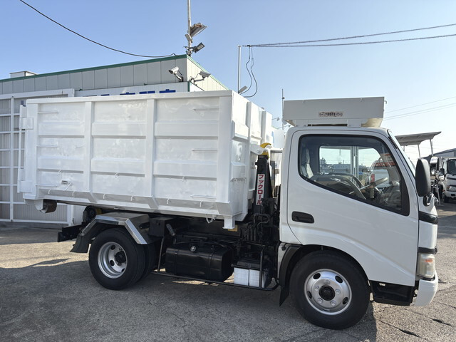 トヨタダイナコンテナ専用車小型（2t・3t）[写真08]