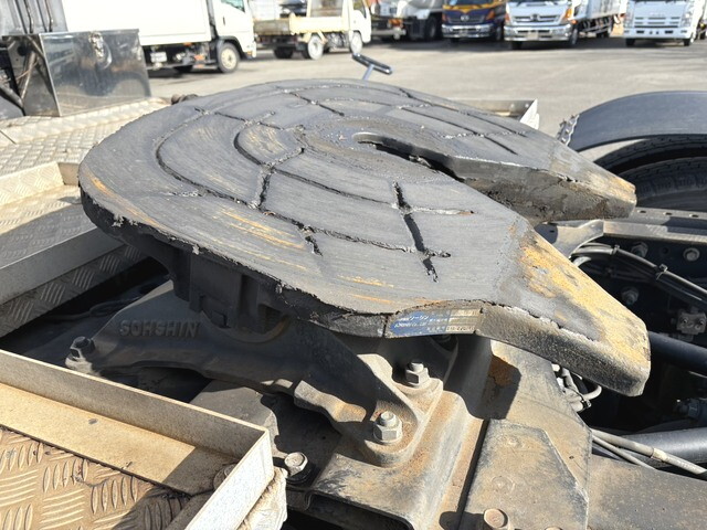 日野プロフィアトレーラーヘッド（トラクターヘッド）大型（10t）[写真13]