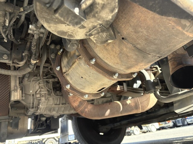 日野プロフィアトレーラーヘッド（トラクターヘッド）大型（10t）[写真20]