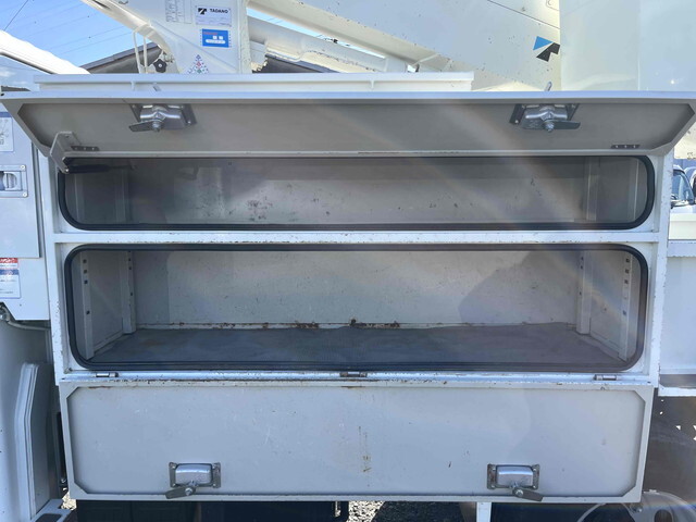 日野デュトロ高所作業車小型（2t・3t）[写真09]