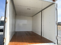 いすゞエルフパネルバン小型（2t・3t）[写真12]