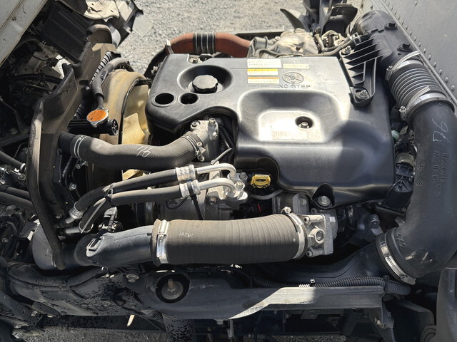 いすゞエルフパネルバン小型（2t・3t）[写真17]