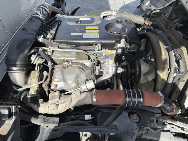 いすゞエルフパネルバン小型（2t・3t）[写真19]