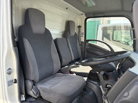 いすゞエルフパネルバン小型（2t・3t）[写真30]