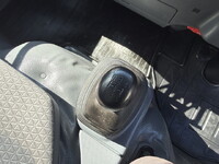 いすゞエルフパネルバン小型（2t・3t）[写真37]