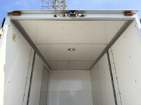 いすゞエルフパネルバン小型（2t・3t）[写真09]