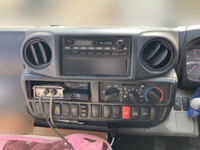 日野デュトロコンクリートポンプ車小型（2t・3t）[写真33]