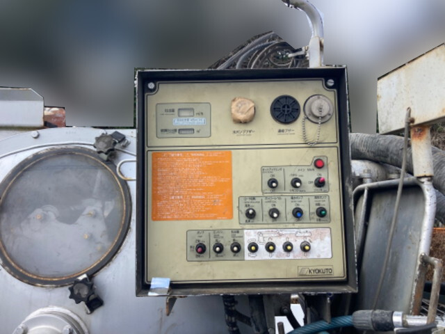 日野デュトロコンクリートポンプ車小型（2t・3t）[写真06]