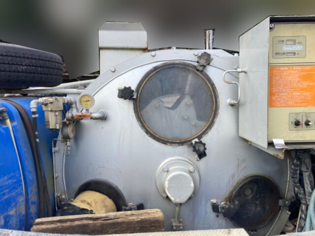 日野デュトロコンクリートポンプ車小型（2t・3t）[写真07]