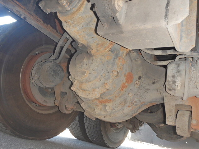 三菱ふそうスーパーグレートダンプ大型（10t）[写真10]