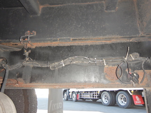 三菱ふそうスーパーグレートダンプ大型（10t）[写真12]