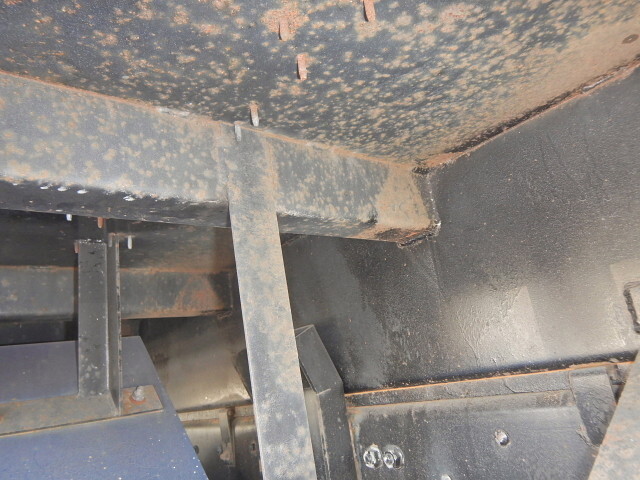 三菱ふそうスーパーグレートダンプ大型（10t）[写真13]