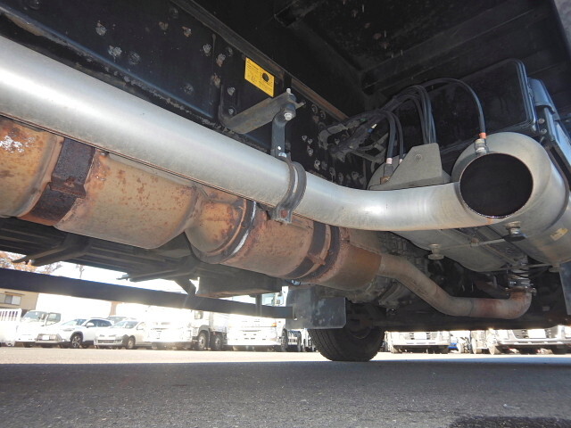 三菱ふそうスーパーグレートダンプ大型（10t）[写真15]