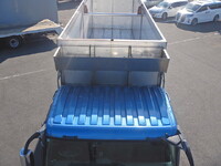 三菱ふそうスーパーグレートダンプ大型（10t）[写真36]