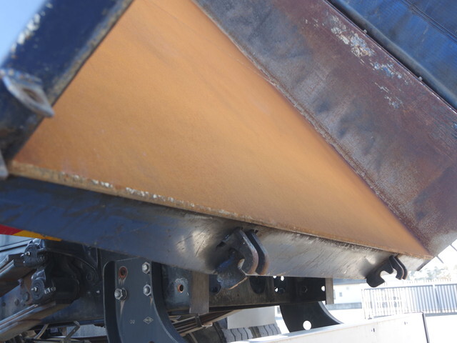 三菱ふそうファイターダンプ増トン（6t・8t）[写真13]