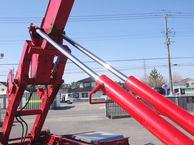 日野レンジャーコンテナ専用車増トン（6t・8t）[写真14]