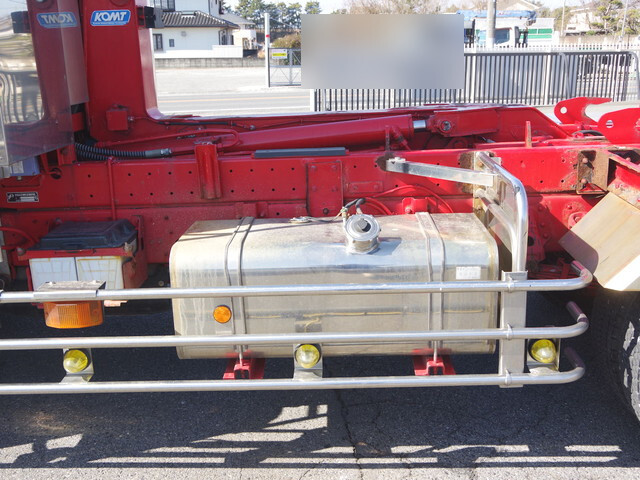 日野レンジャーコンテナ専用車増トン（6t・8t）[写真16]