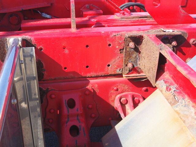 日野レンジャーコンテナ専用車増トン（6t・8t）[写真08]