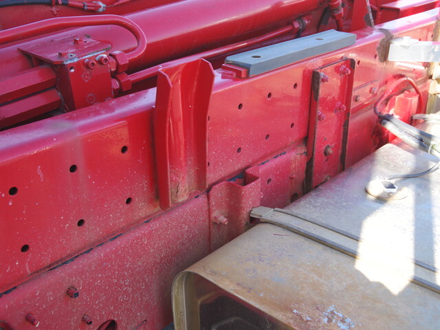 日野レンジャーコンテナ専用車増トン（6t・8t）[写真09]