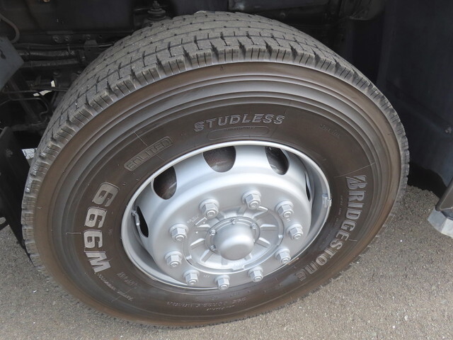 いすゞギガ冷凍車（冷蔵車）大型（10t）[写真15]