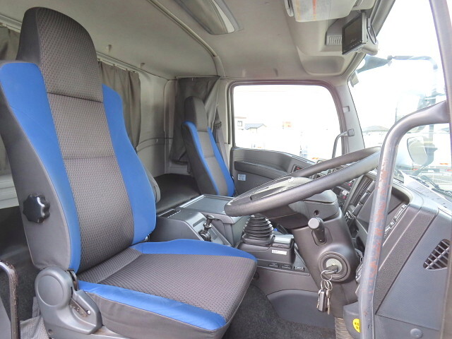 いすゞギガ冷凍車（冷蔵車）大型（10t）[写真20]