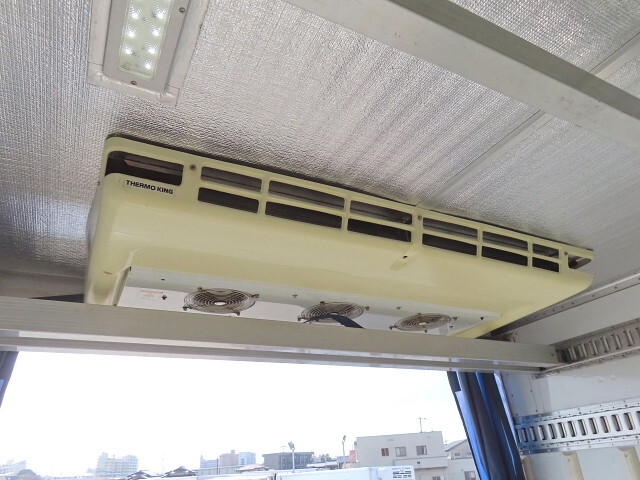 いすゞギガ冷凍車（冷蔵車）大型（10t）[写真34]