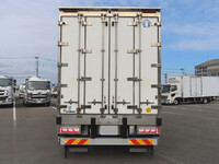 いすゞギガ冷凍車（冷蔵車）大型（10t）[写真07]