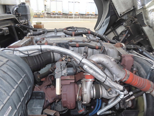 いすゞギガ冷凍車（冷蔵車）大型（10t）[写真17]