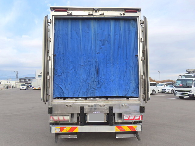 いすゞギガ冷凍車（冷蔵車）大型（10t）[写真30]