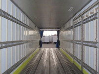 いすゞギガ冷凍車（冷蔵車）大型（10t）[写真34]