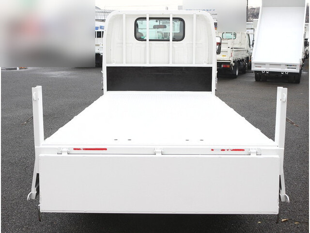 いすゞエルフ平ボディ小型（2t・3t）[写真14]