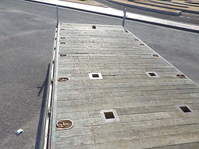 日野レンジャーアルミブロック中型（4t）[写真10]