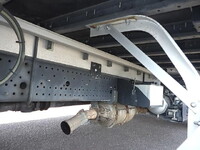 いすゞフォワードアルミウイング中型（4t）[写真14]