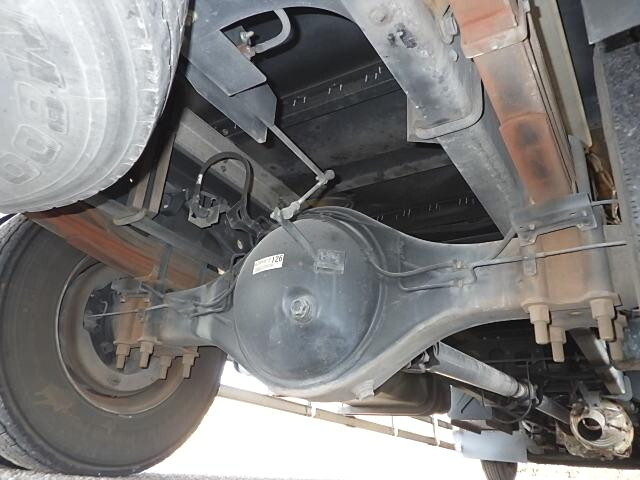 いすゞフォワードアルミウイング中型（4t）[写真20]