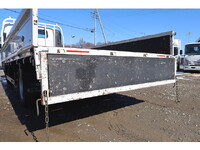 いすゞエルフ平ボディ小型（2t・3t）[写真18]