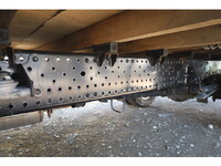 いすゞエルフ平ボディ小型（2t・3t）[写真22]