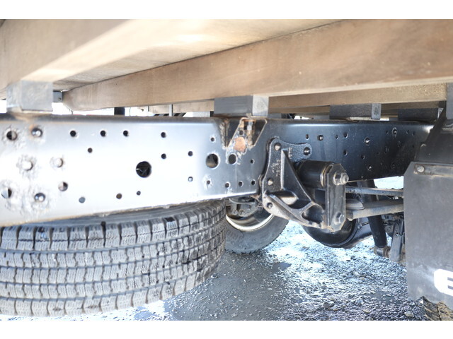 いすゞエルフ平ボディ小型（2t・3t）[写真22]