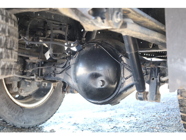 いすゞエルフ平ボディ小型（2t・3t）[写真23]