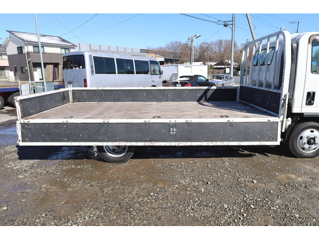 いすゞエルフ平ボディ小型（2t・3t）[写真09]