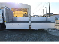 いすゞフォワードアルミブロック中型（4t）[写真14]