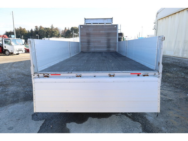 いすゞフォワードアルミブロック中型（4t）[写真15]